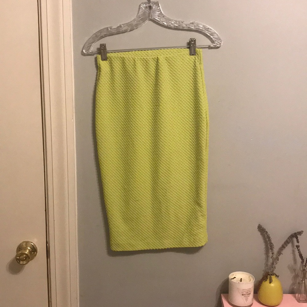 Neon Textured Pencil Skirt